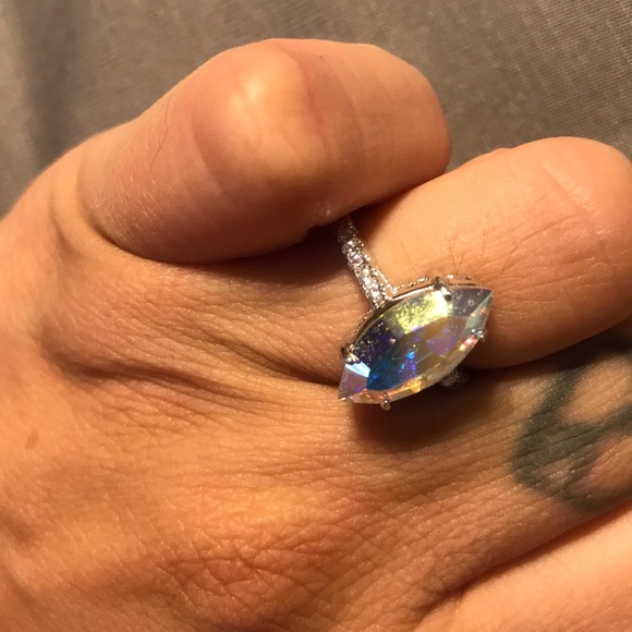 cute ring - Picture 6 of 7